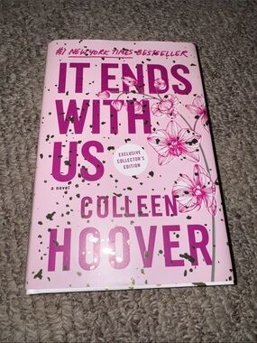 It Ends With Us - Pink Collector's Edition Highlighting Inside